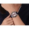 Ženski-sat-Casio-kolekcija-LWA-300H-2EVEF-na-ruci