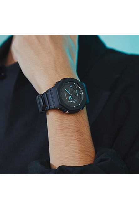 G-Shock-Neon-Sat-GA-2100-1A2ER-na-ruci